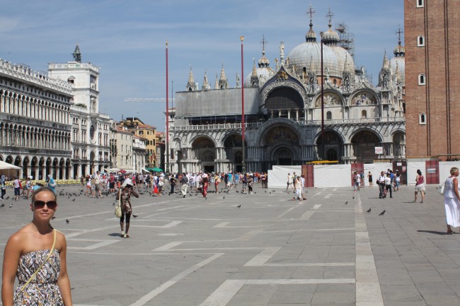 Markusplatsen i Venedig